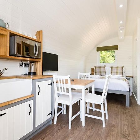 Weedingshall Lodges Falkirk Ngoại thất bức ảnh
