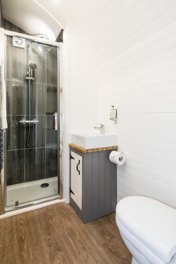 Weedingshall Lodges Falkirk Ngoại thất bức ảnh