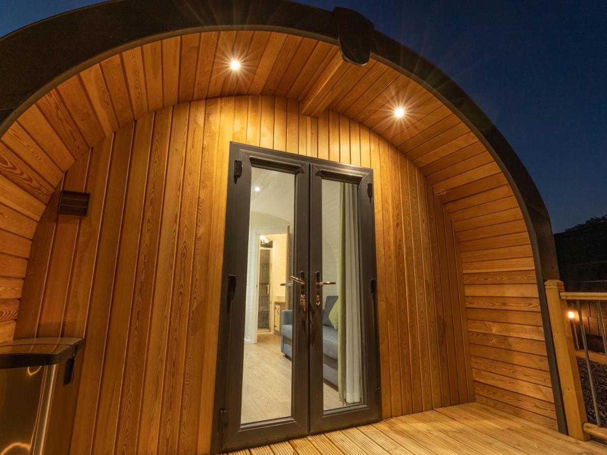 Weedingshall Lodges Falkirk Ngoại thất bức ảnh