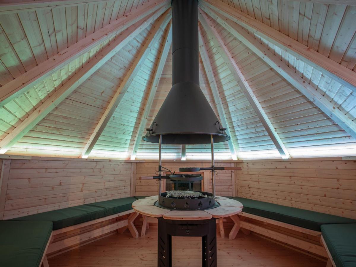 Weedingshall Lodges Falkirk Ngoại thất bức ảnh